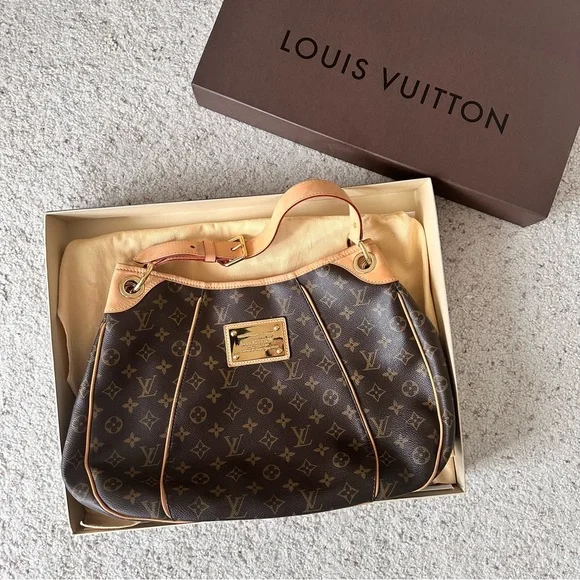 Louis Vuitton Monogram Galliera PM - Picture 1 of 16